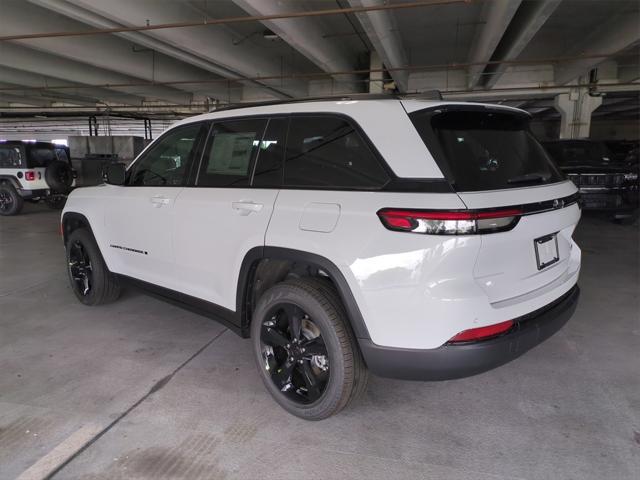 new 2025 Jeep Grand Cherokee car, priced at $40,447