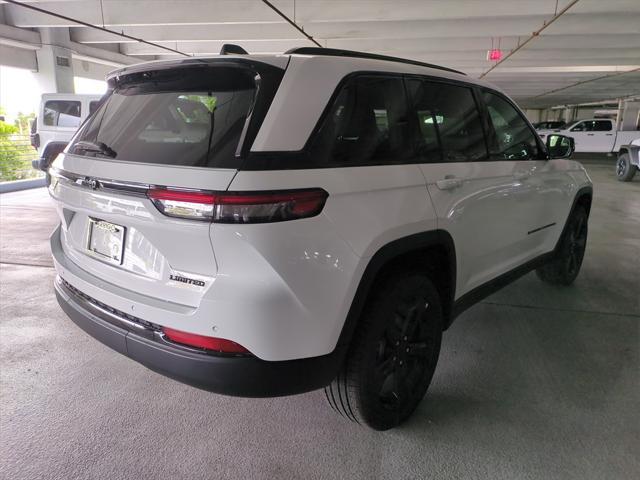 new 2025 Jeep Grand Cherokee car, priced at $40,447