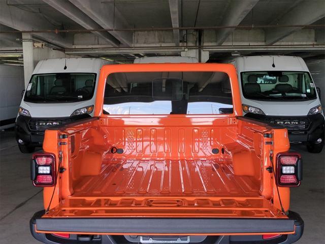 new 2025 Jeep Gladiator car, priced at $47,222