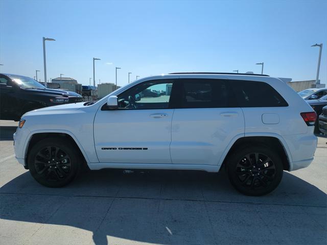used 2022 Jeep Grand Cherokee car, priced at $32,900