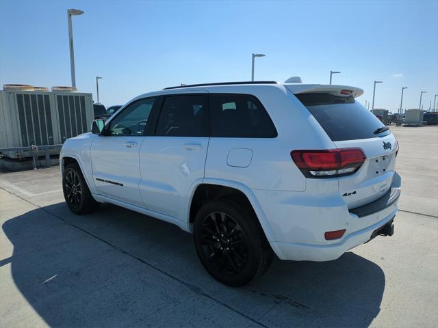 used 2022 Jeep Grand Cherokee car, priced at $32,900