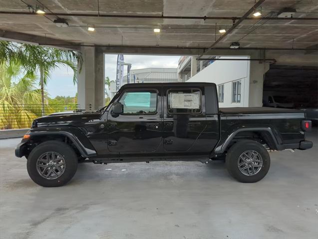 new 2024 Jeep Gladiator car, priced at $45,445