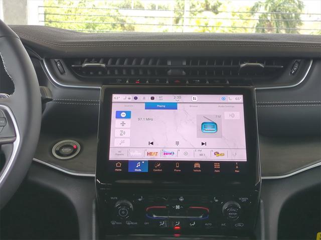 new 2025 Jeep Grand Cherokee car, priced at $39,272