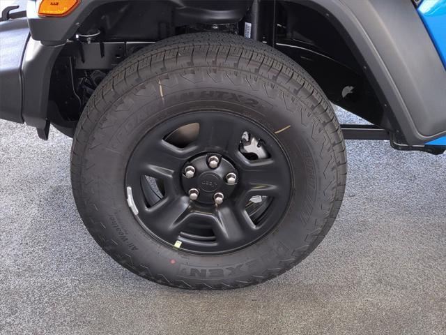 new 2025 Jeep Wrangler car, priced at $30,054