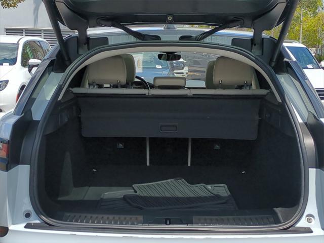 used 2020 Land Rover Range Rover Velar car, priced at $26,900