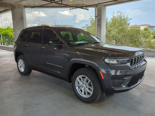 new 2024 Jeep Grand Cherokee car, priced at $37,986