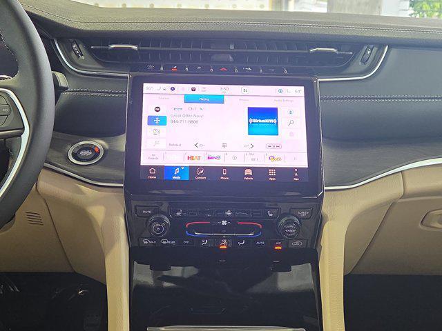 new 2025 Jeep Grand Cherokee L car, priced at $38,648