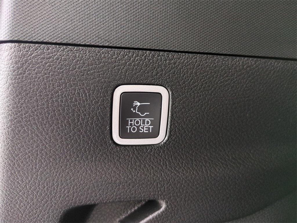 new 2025 Jeep Wagoneer L car, priced at $68,423