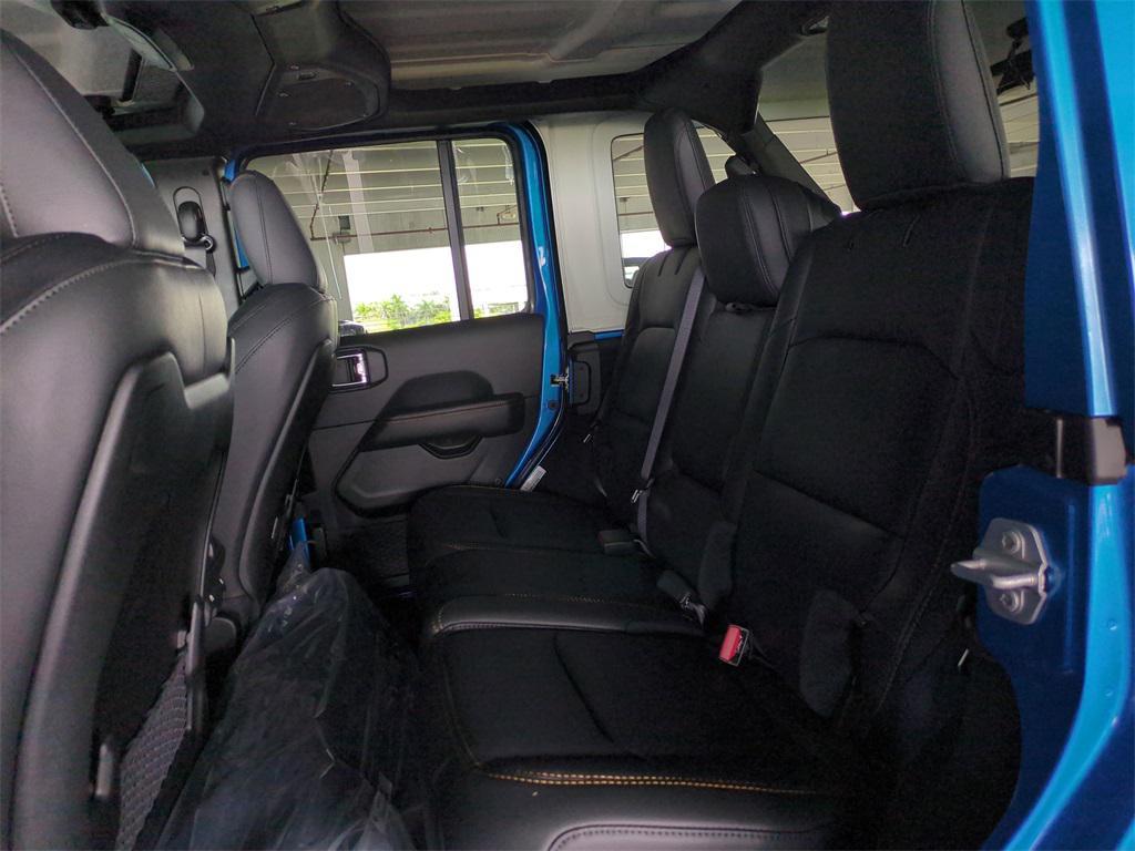 new 2025 Jeep Wrangler car, priced at $50,567