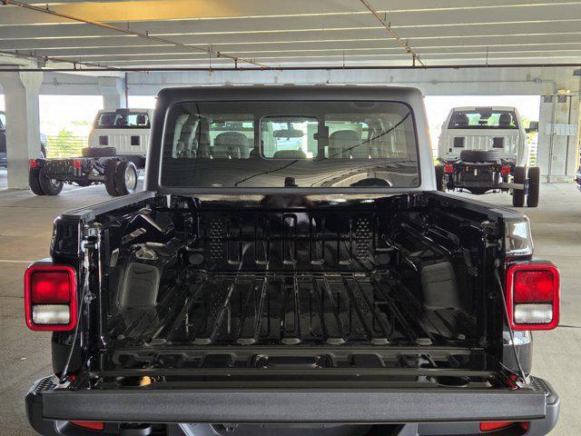 new 2025 Jeep Gladiator car, priced at $35,050
