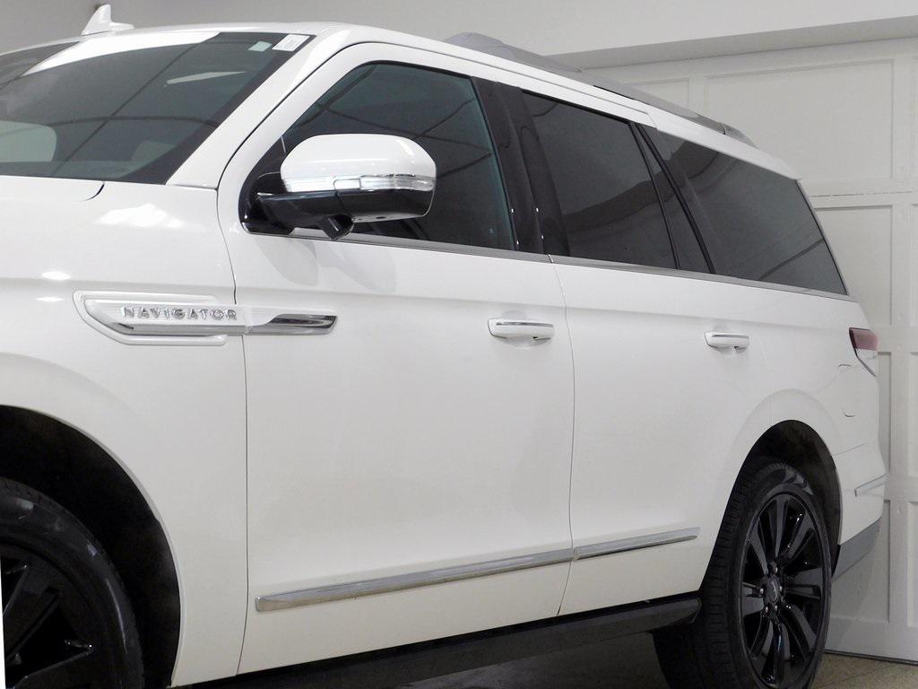 used 2024 Lincoln Navigator car, priced at $74,999