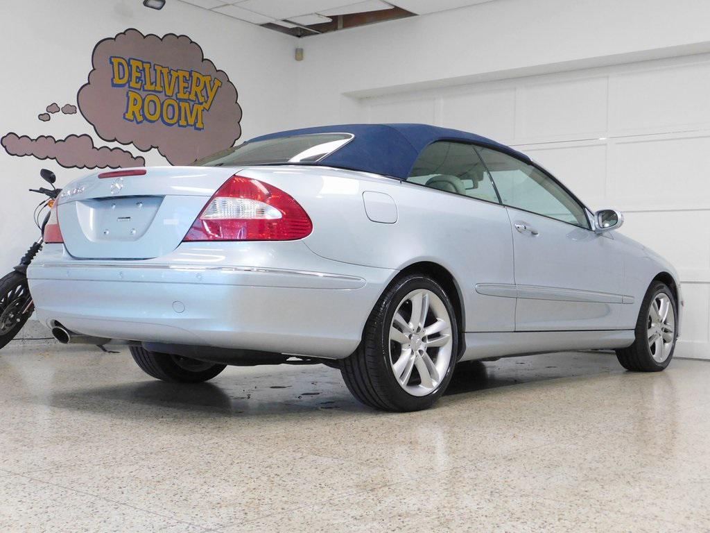 used 2007 Mercedes-Benz CLK-Class car, priced at $15,999