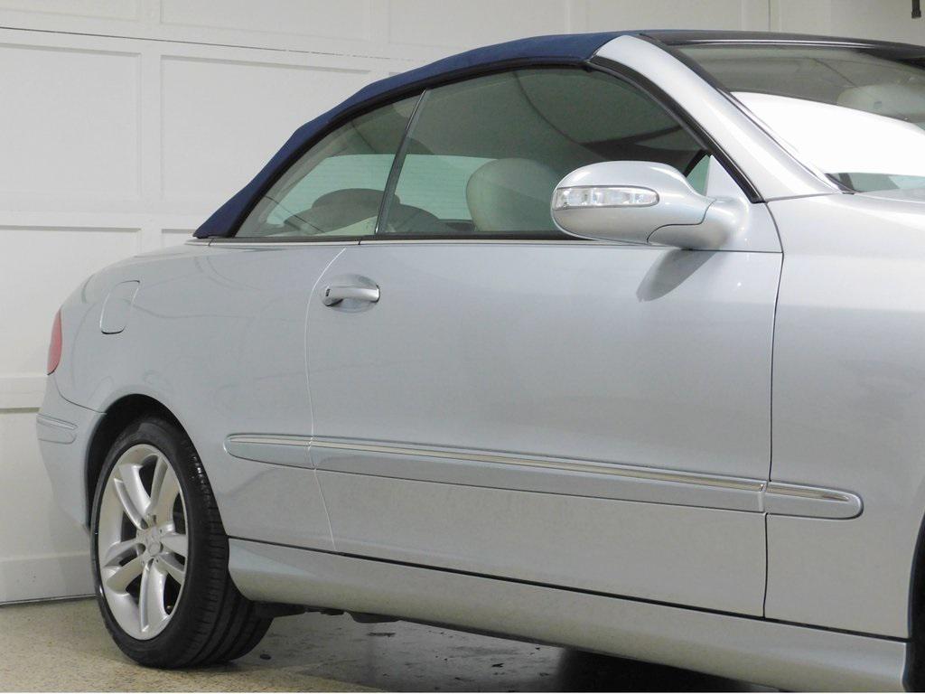 used 2007 Mercedes-Benz CLK-Class car, priced at $15,999