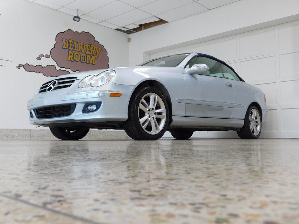 used 2007 Mercedes-Benz CLK-Class car, priced at $16,951