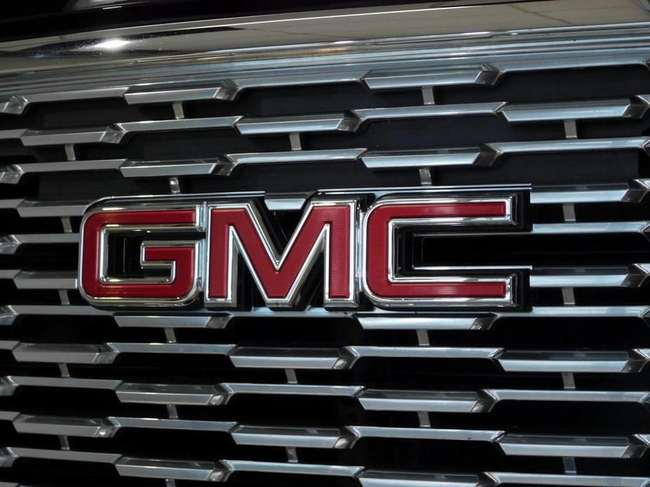 used 2020 GMC Yukon XL car, priced at $47,899