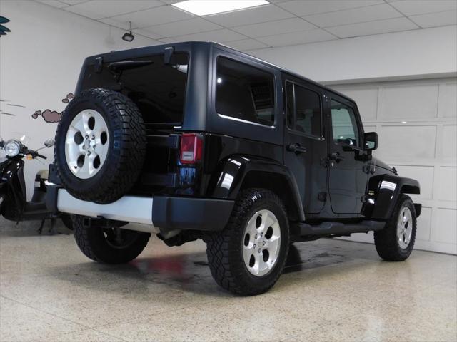 used 2015 Jeep Wrangler Unlimited car, priced at $21,962