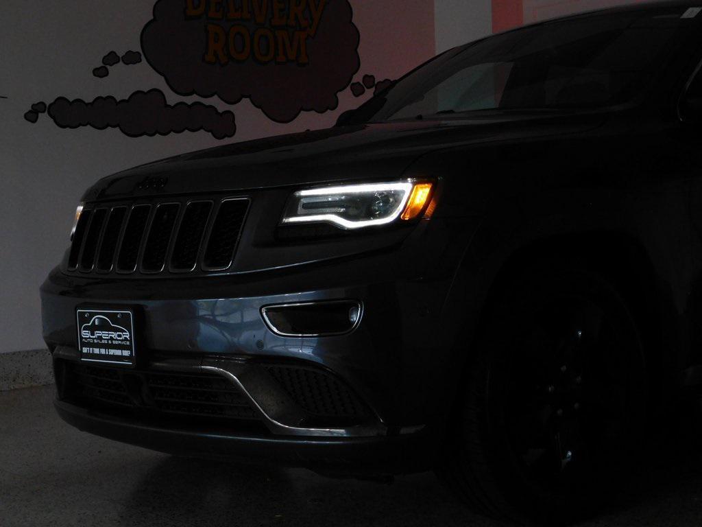 used 2016 Jeep Grand Cherokee car, priced at $18,984