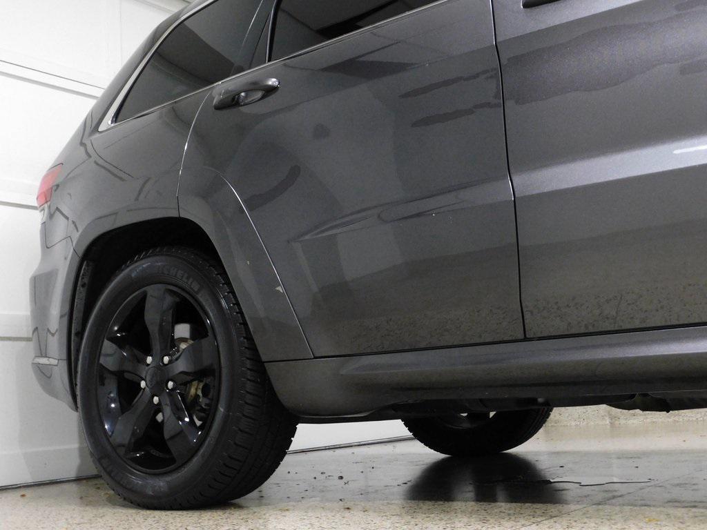 used 2016 Jeep Grand Cherokee car, priced at $18,984
