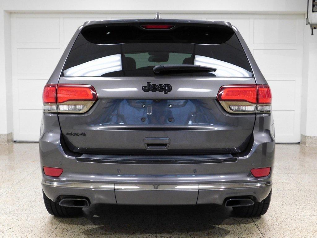 used 2016 Jeep Grand Cherokee car, priced at $18,984