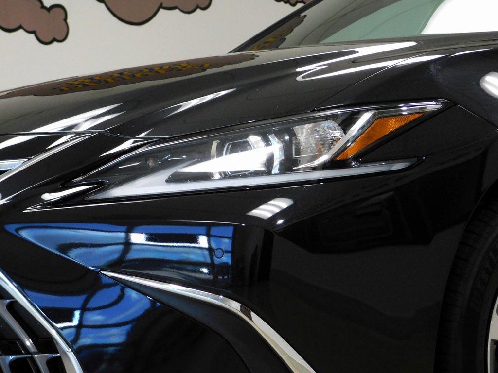 used 2022 Lexus ES 350 car, priced at $31,500