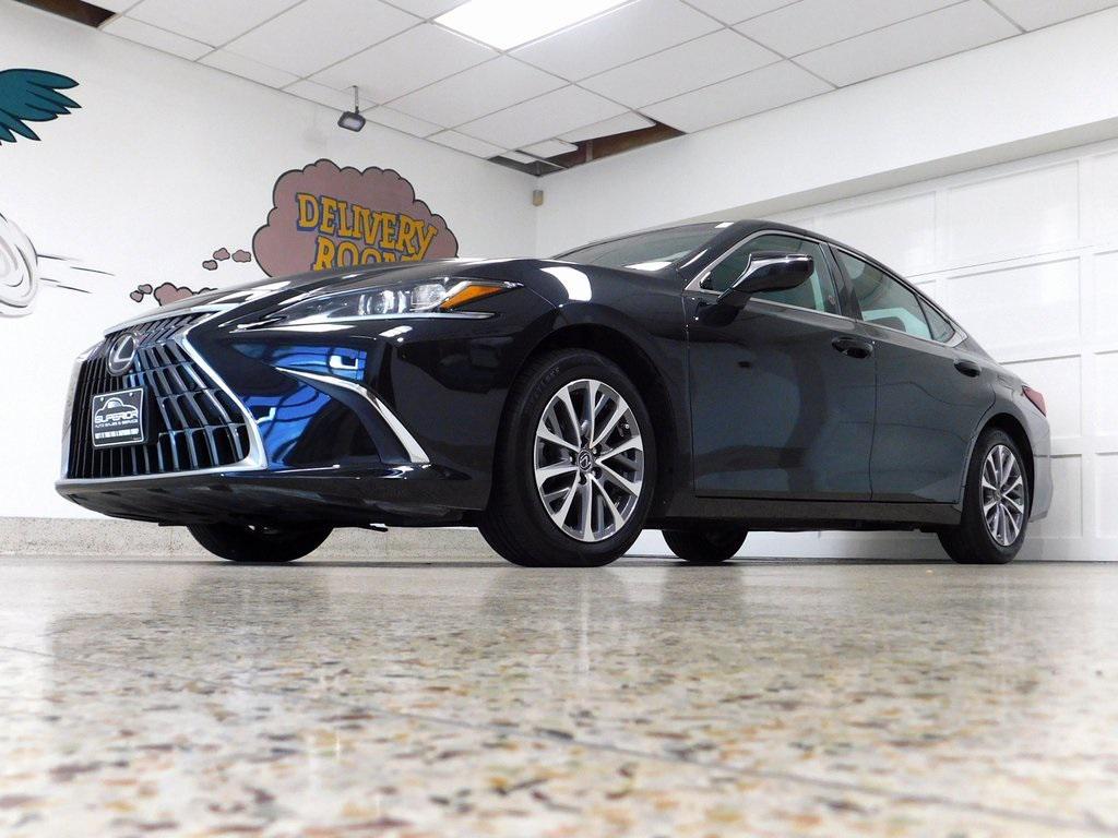 used 2022 Lexus ES 350 car, priced at $31,500