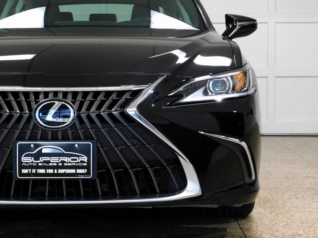 used 2022 Lexus ES 350 car, priced at $31,500