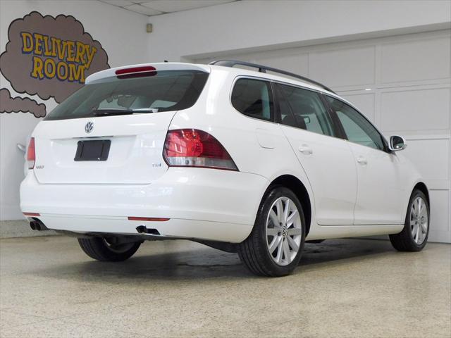 used 2012 Volkswagen Jetta SportWagen car, priced at $15,599