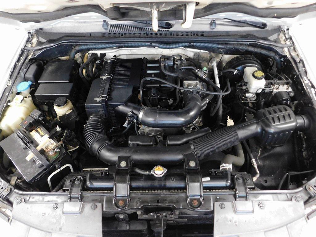 used 2010 Suzuki Equator car, priced at $10,965