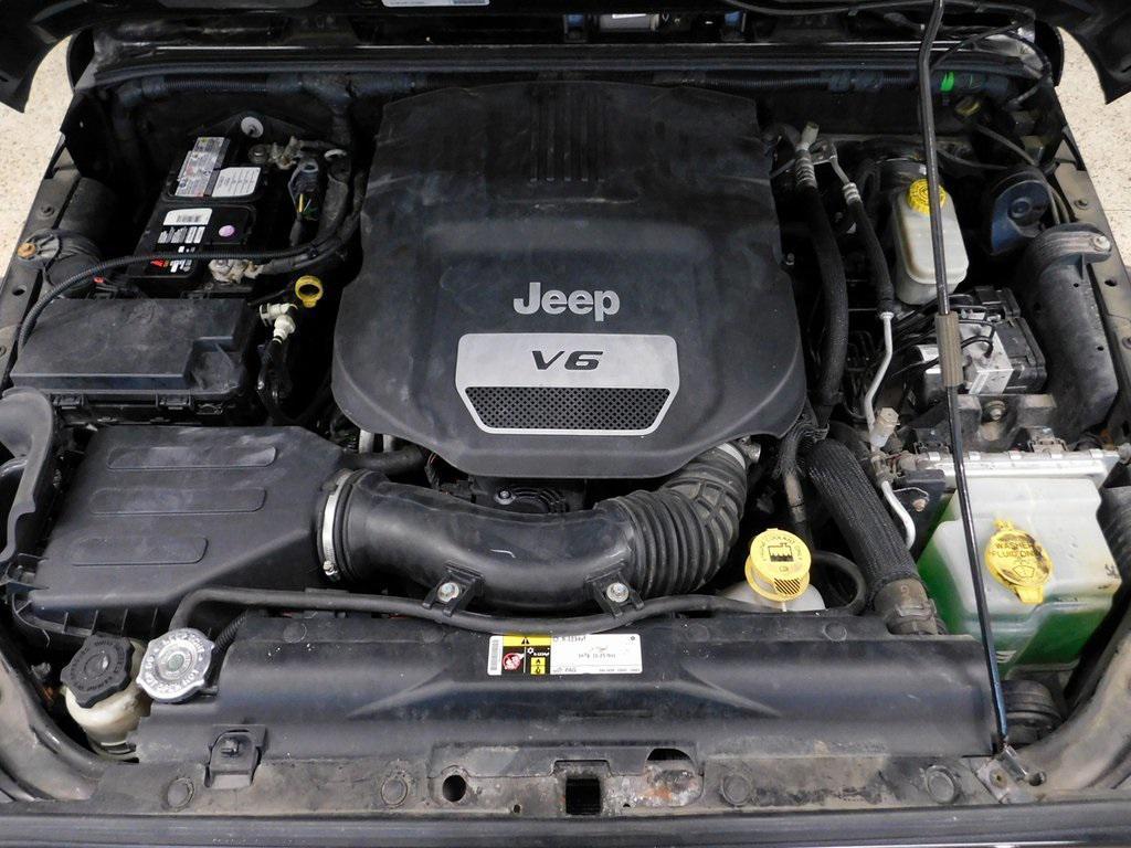 used 2016 Jeep Wrangler Unlimited car, priced at $20,575