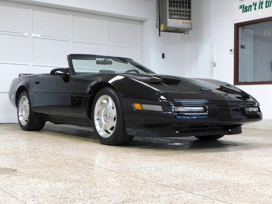 used 1986 Chevrolet Corvette car, priced at $9,999