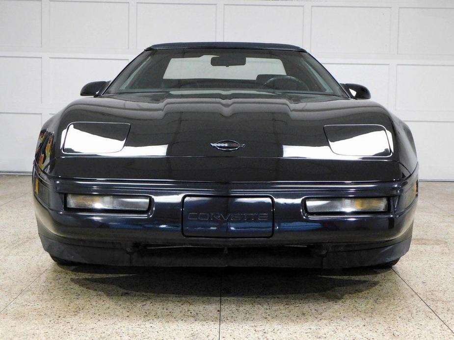 used 1986 Chevrolet Corvette car, priced at $9,999