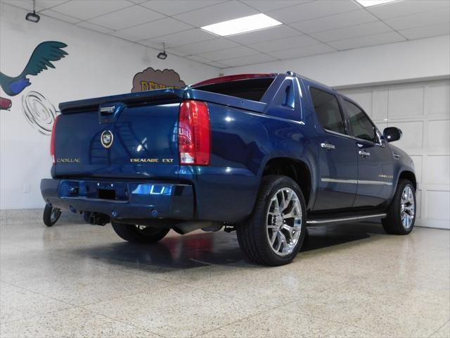 used 2007 Cadillac Escalade EXT car, priced at $14,927