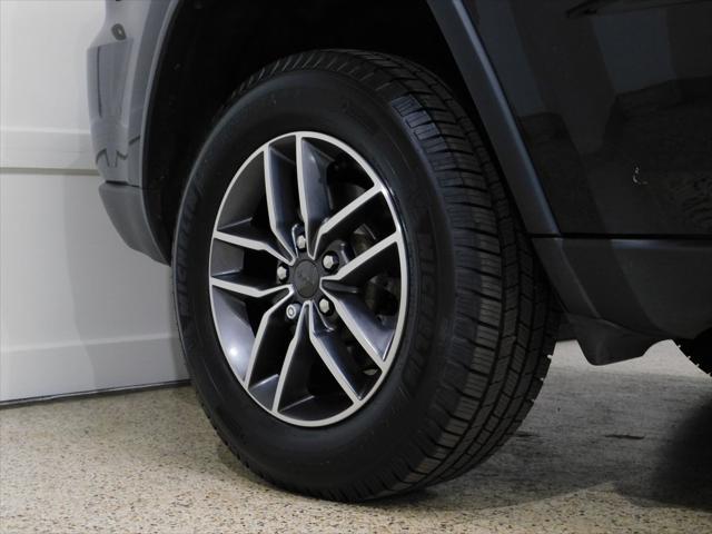 used 2021 Jeep Grand Cherokee car, priced at $21,590