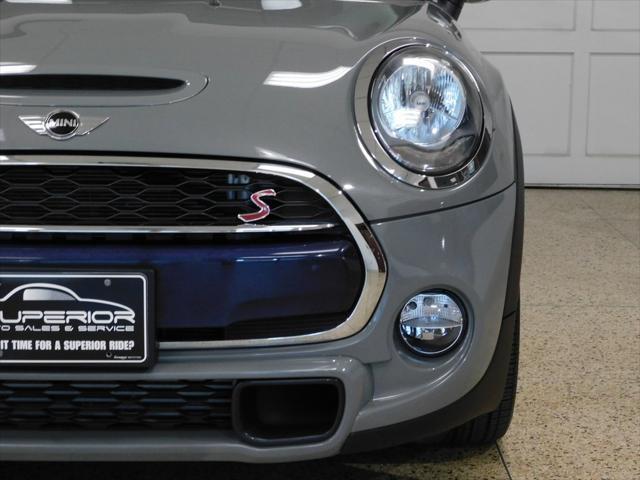 used 2018 MINI Hardtop car, priced at $20,522