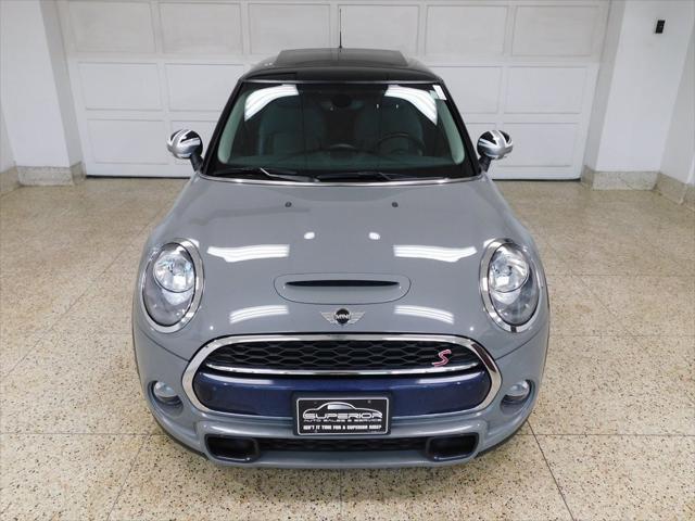 used 2018 MINI Hardtop car, priced at $18,999