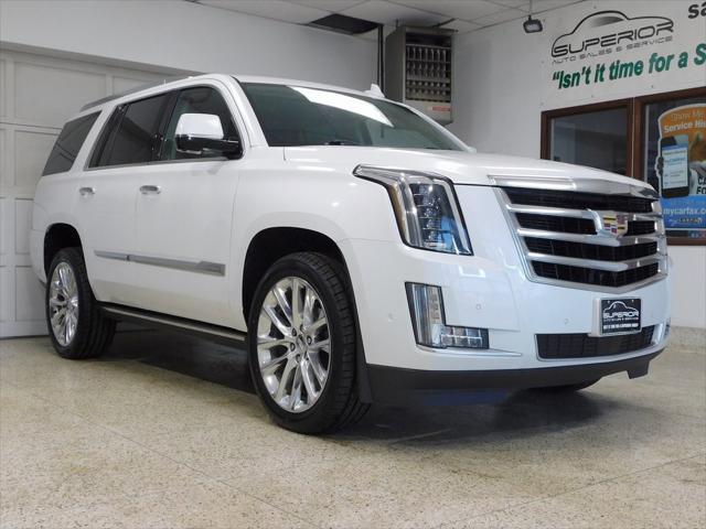 used 2020 Cadillac Escalade car, priced at $50,329