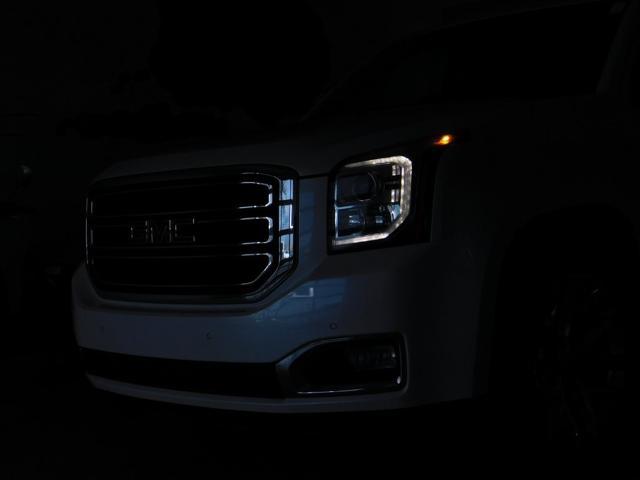 used 2017 GMC Yukon car, priced at $28,972