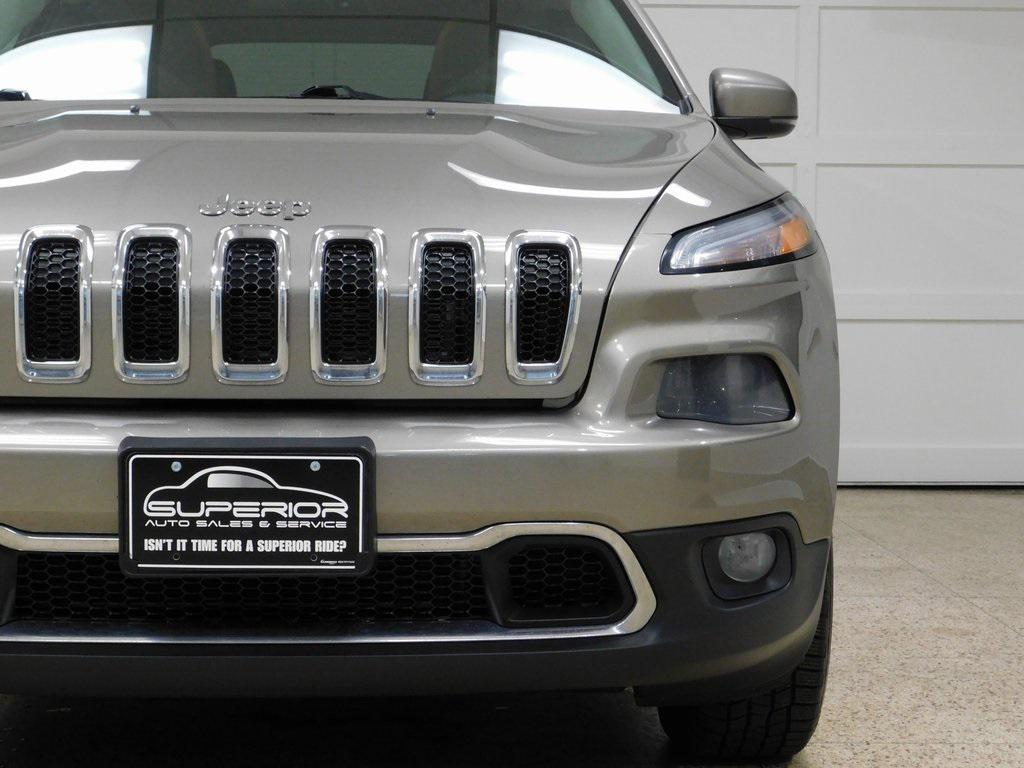 used 2017 Jeep Cherokee car, priced at $13,999