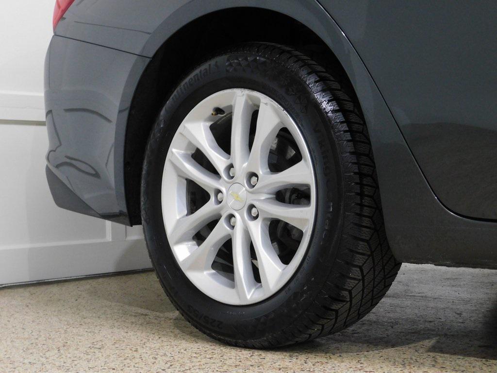 used 2018 Chevrolet Malibu car, priced at $13,829