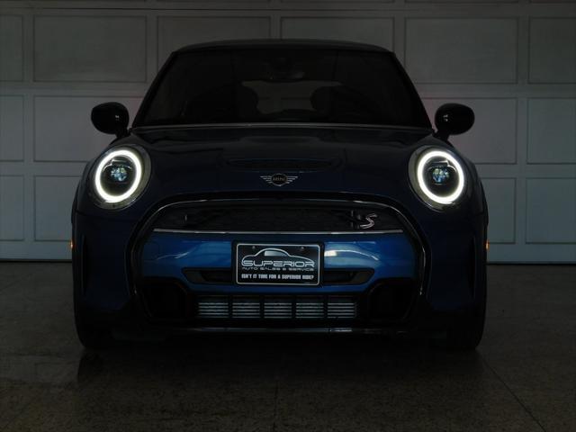 used 2022 MINI Hardtop car, priced at $23,999