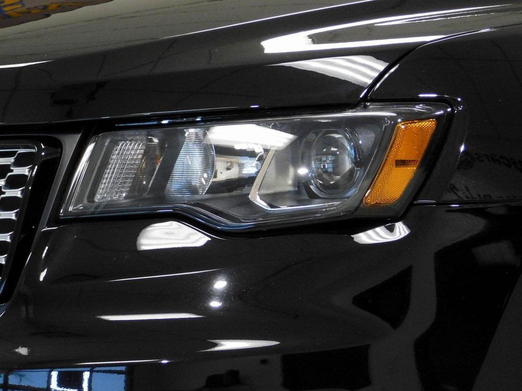 used 2020 Jeep Grand Cherokee car, priced at $28,931