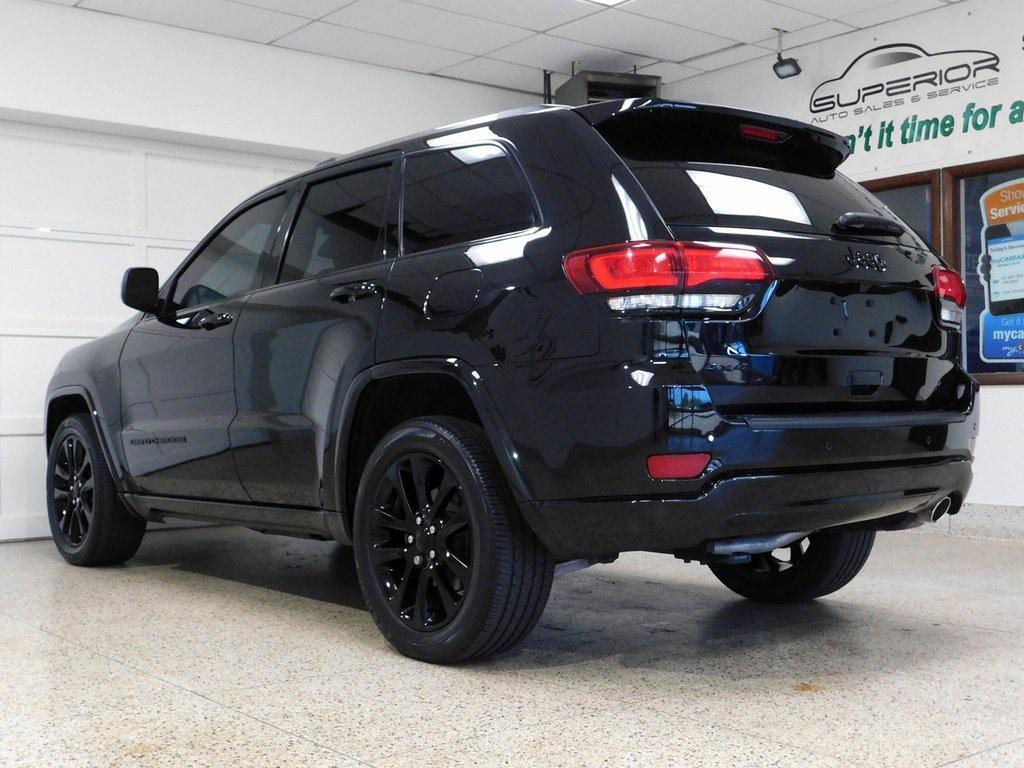 used 2020 Jeep Grand Cherokee car, priced at $28,931