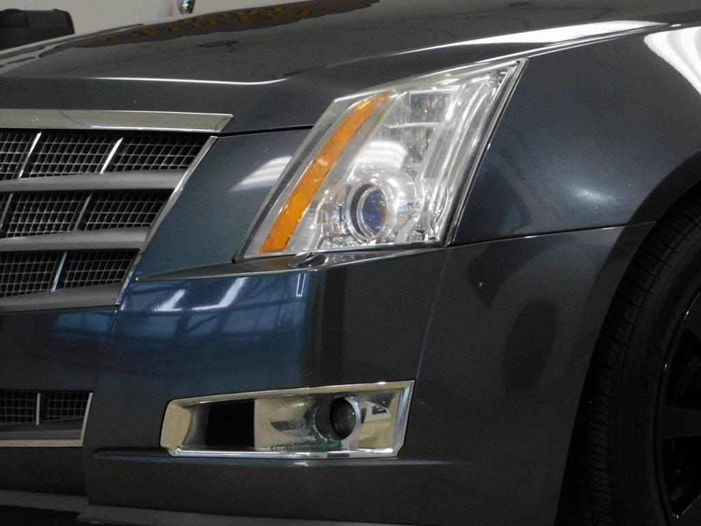 used 2009 Cadillac CTS car, priced at $9,999