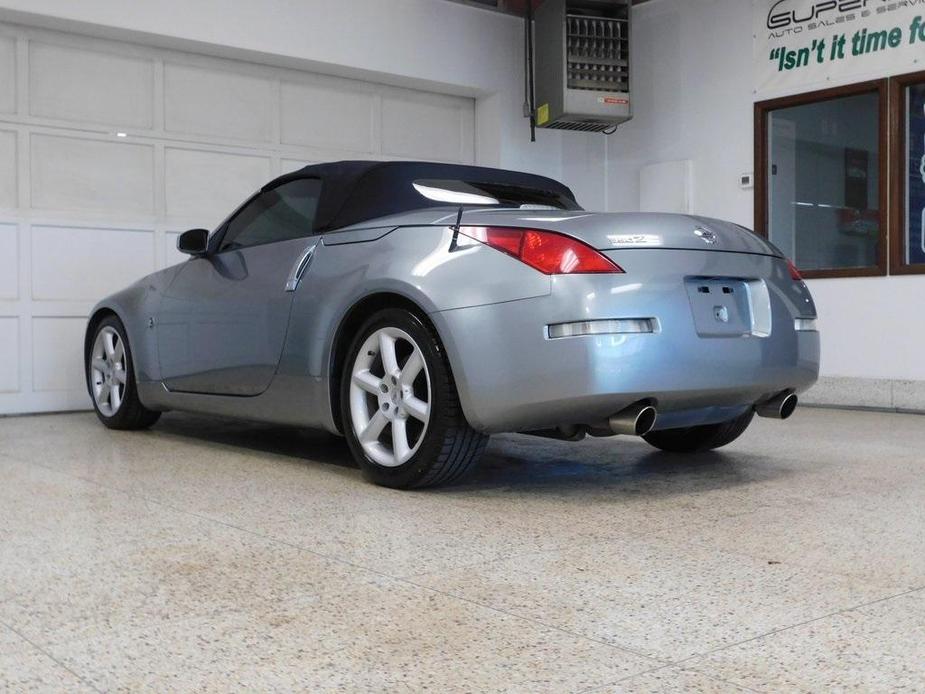 used 2005 Nissan 350Z car, priced at $13,999