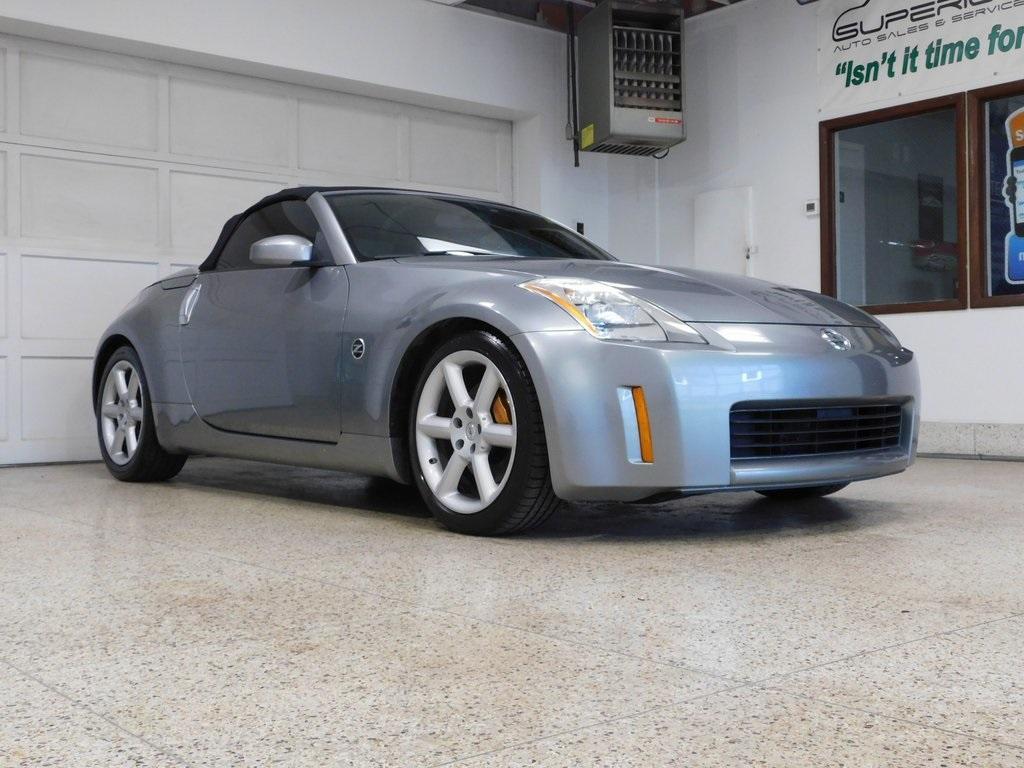 used 2005 Nissan 350Z car, priced at $13,999