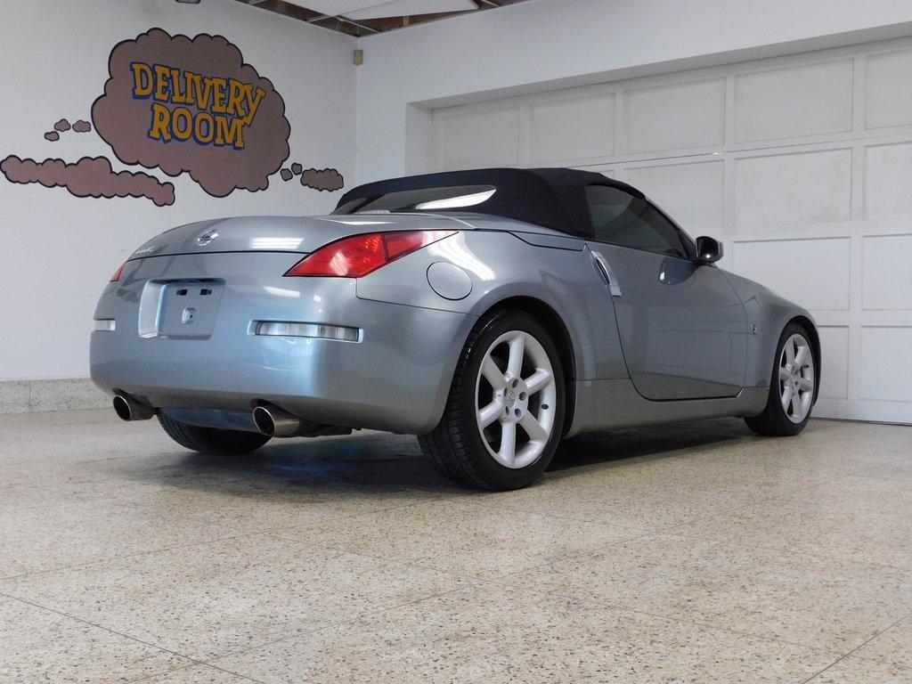 used 2005 Nissan 350Z car, priced at $13,999