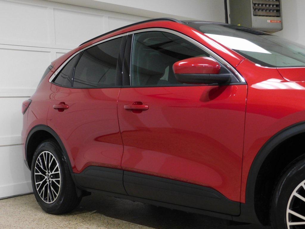 used 2024 Ford Escape PHEV car, priced at $22,799