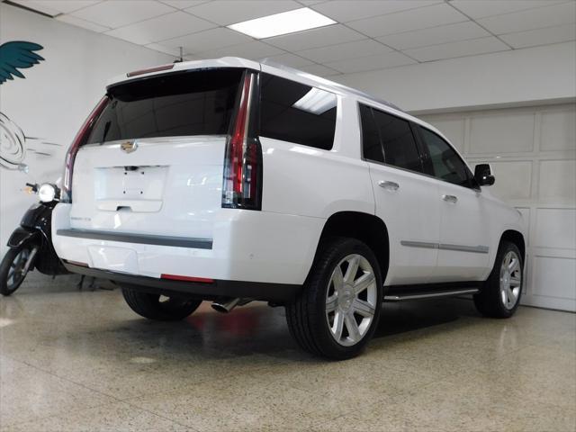 used 2020 Cadillac Escalade car, priced at $40,999