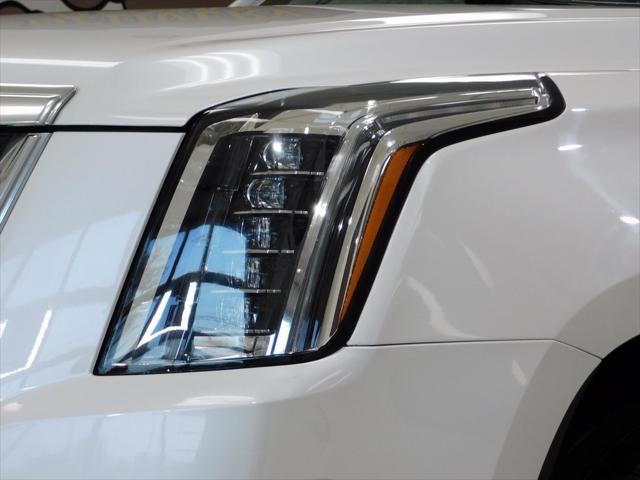 used 2020 Cadillac Escalade car, priced at $40,999