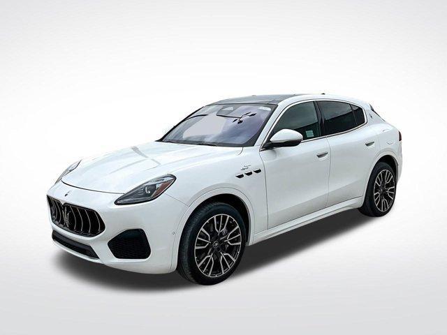 new 2024 Maserati Grecale car